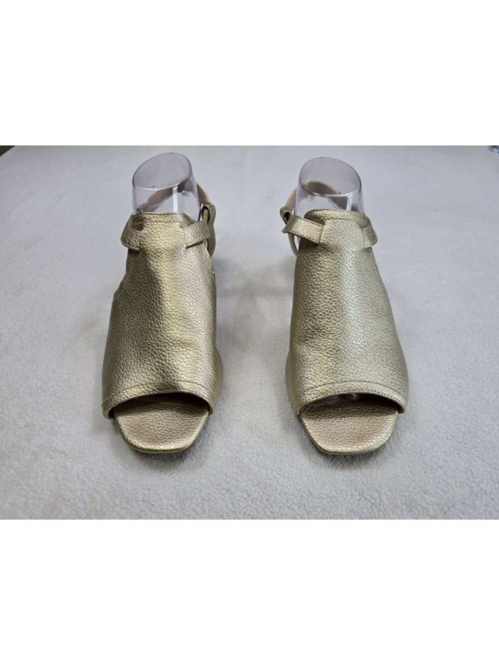 Life Stride Soft System Womens Size 10 Gold Open-Toe Heeled Sandals - Picture 4 of 7